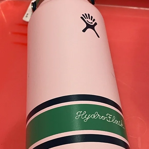 Hydro Flask Limited Edition Pink with Blue Handle - Picture 1 of 2